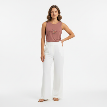 Alppeer Muscle Tank Mauve - White female model