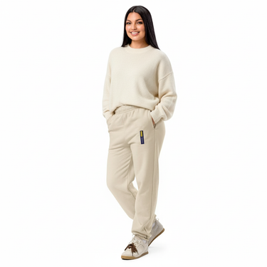 Dust Beige Female Look 2